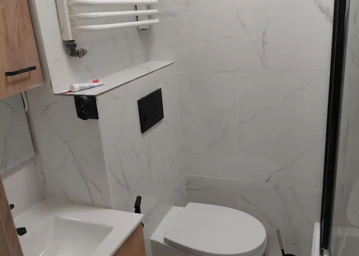 Apartman 5 Seperate Shared Near Center Skytowe